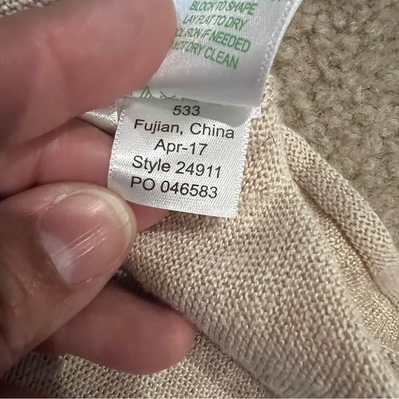 Metallic gold Lilly Pulitzer cardigan gold button Large - Picture 5 of 5